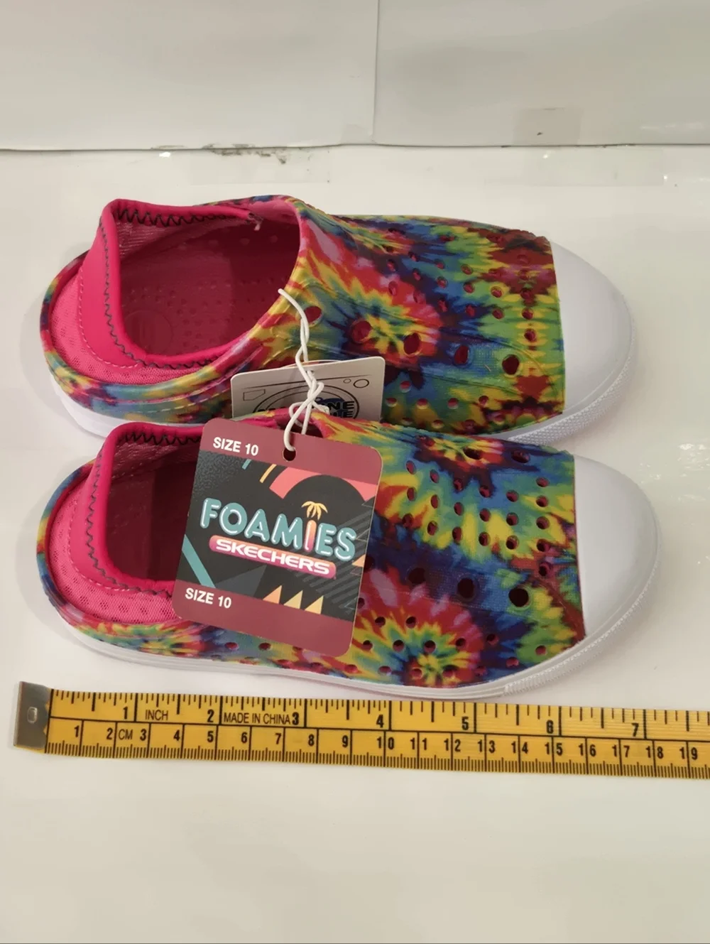 Skechers Foamies Guzman Steps Aqua‎ Surge Tie-Dye Water Shoes Kids